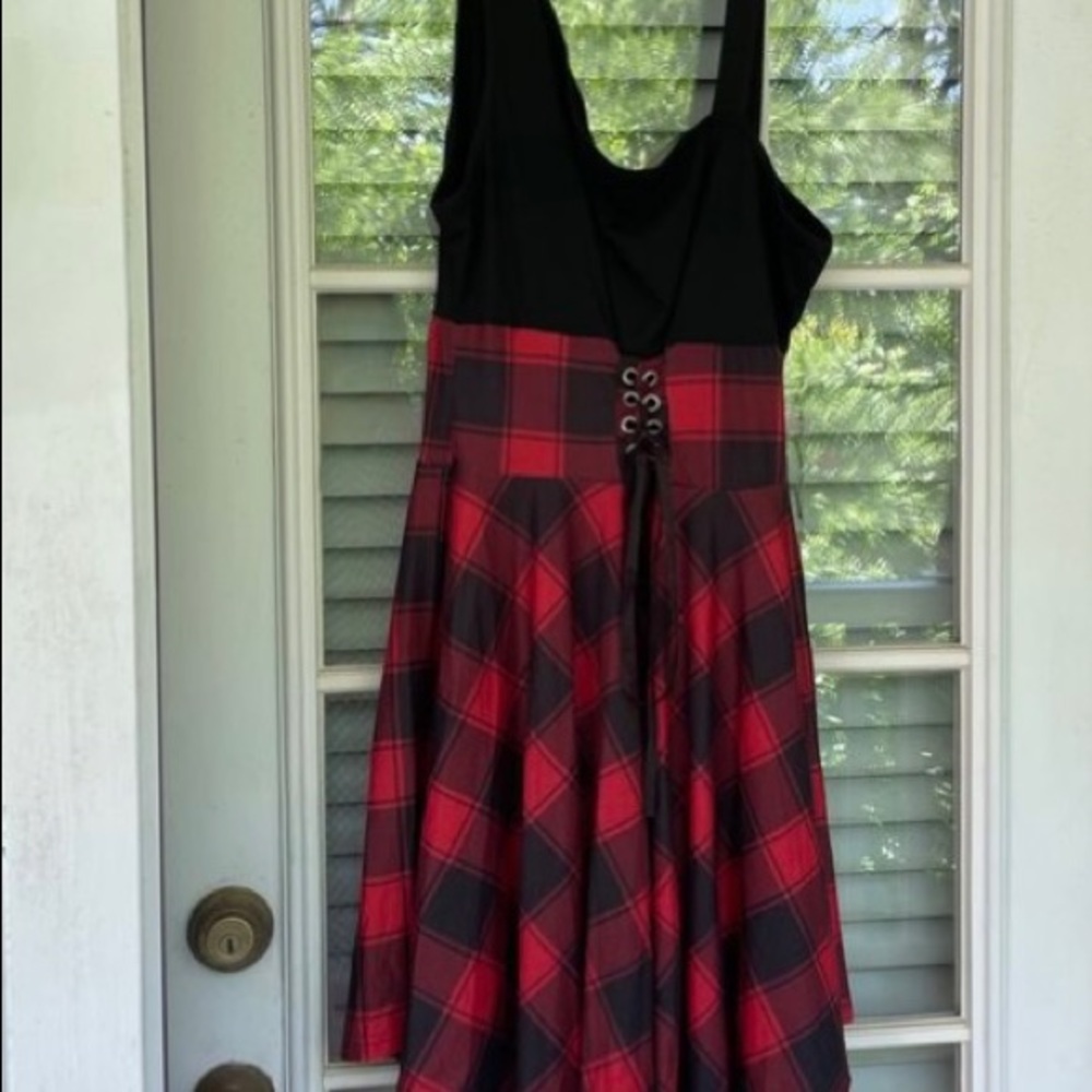 Black and red